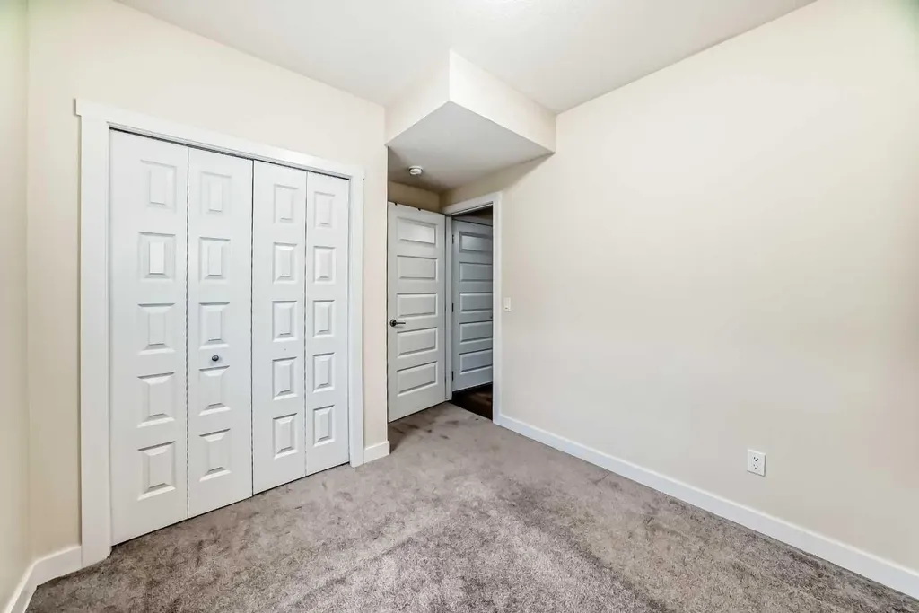 538 Sage Hill Road NW Calgary AB T3R 1Y2