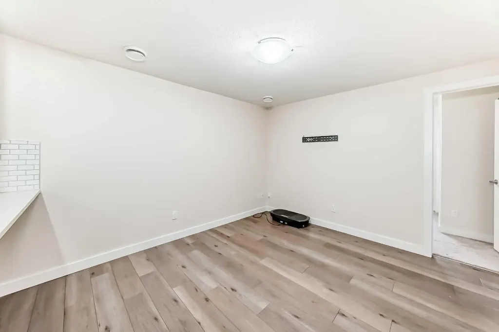 538 Sage Hill Road NW Calgary AB T3R 1Y2