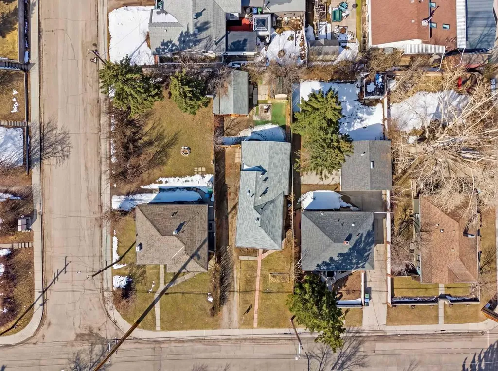 134 32 Avenue NE Calgary AB T2E 2G5