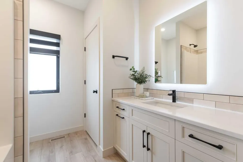308 Yuma Court Dunmore AB T1B 0J8