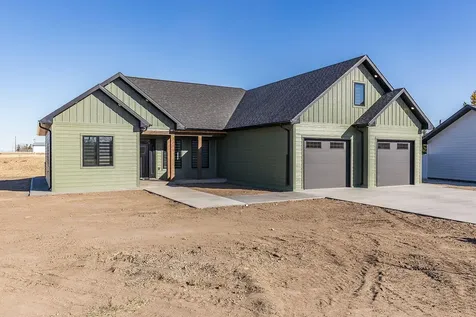 308 Yuma Court Dunmore AB T1B 0J8