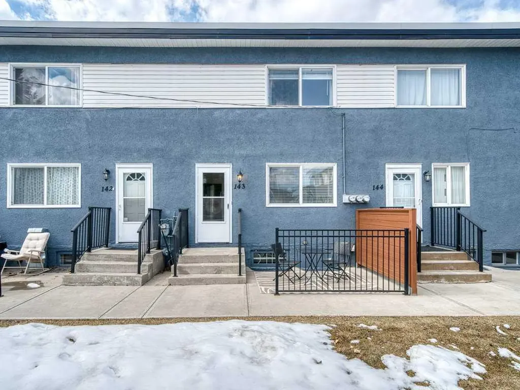 2211 19 Street NE Calgary AB T2E 4Y5