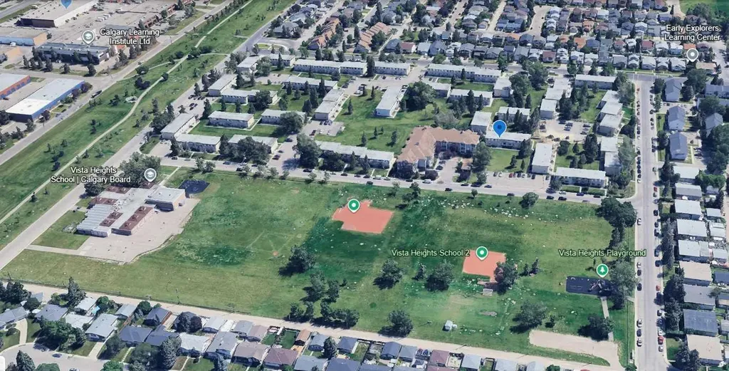 2211 19 Street NE Calgary AB T2E 4Y5