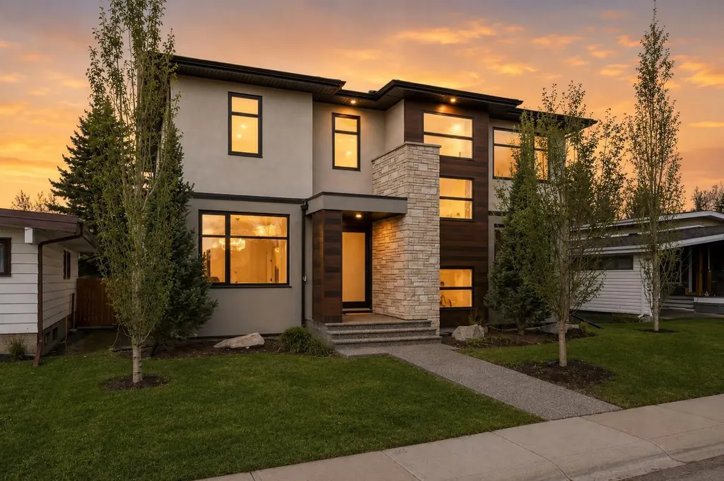 5927 34 Street SW Calgary AB T3E 5L7