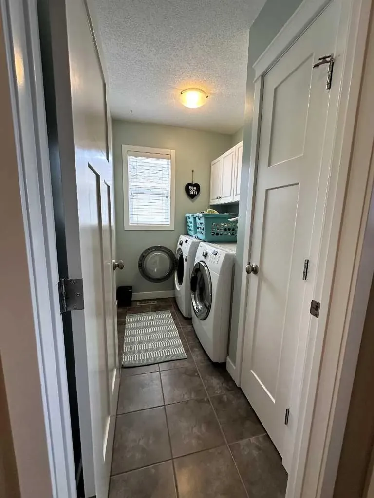 7425 112 Street Grande Prairie AB T8W0C6