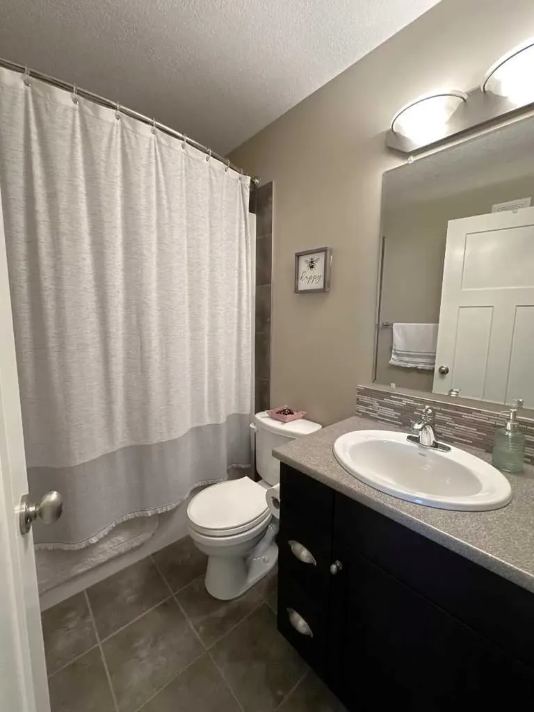 7425 112 Street Grande Prairie AB T8W0C6
