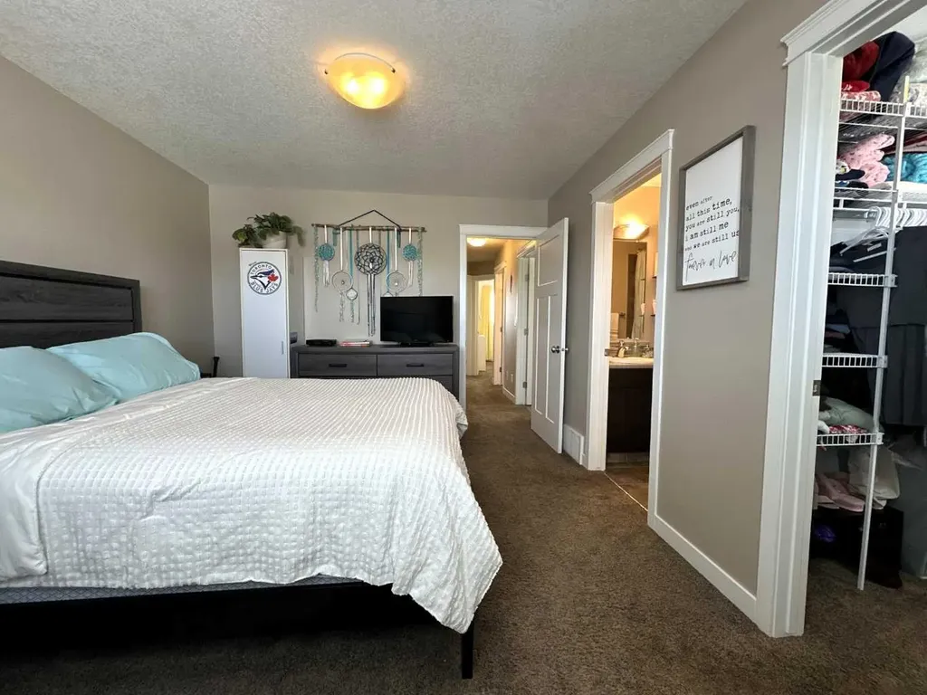 7425 112 Street Grande Prairie AB T8W0C6