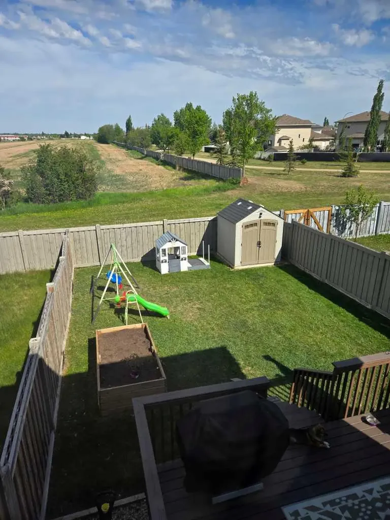7425 112 Street Grande Prairie AB T8W0C6