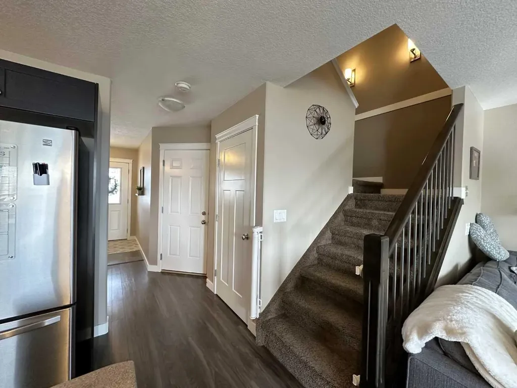7425 112 Street Grande Prairie AB T8W0C6