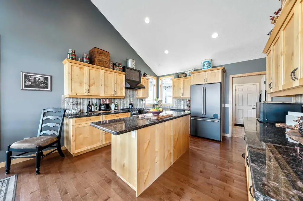 33 Wyndham Park Way Carseland AB T0J0M0