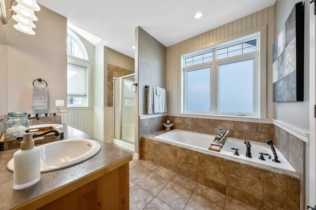33 Wyndham Park Way Carseland AB T0J0M0