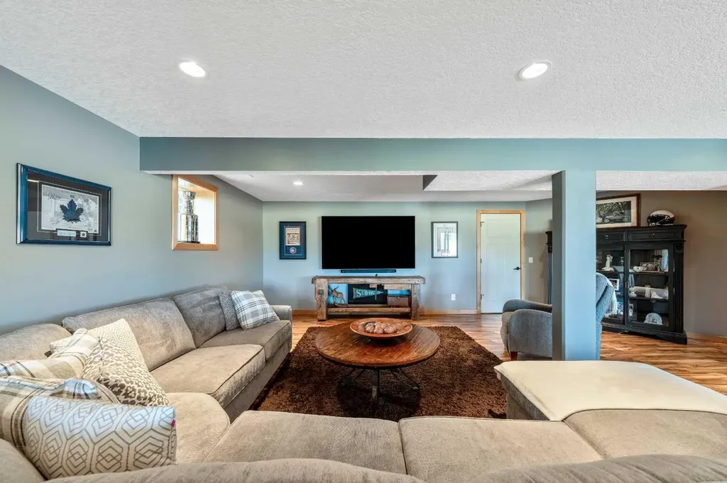 33 Wyndham Park Way Carseland AB T0J0M0