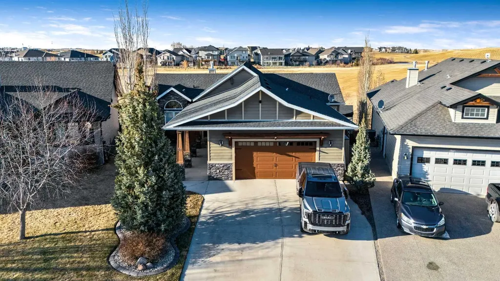 33 Wyndham Park Way Carseland AB T0J0M0
