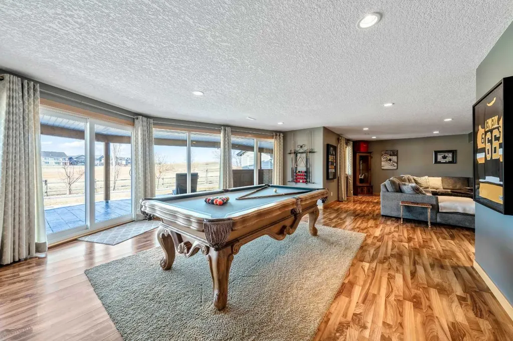 33 Wyndham Park Way Carseland AB T0J0M0