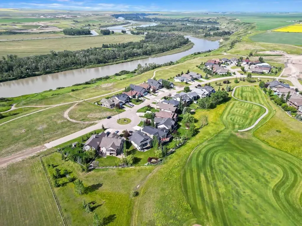 33 Wyndham Park Way Carseland AB T0J0M0