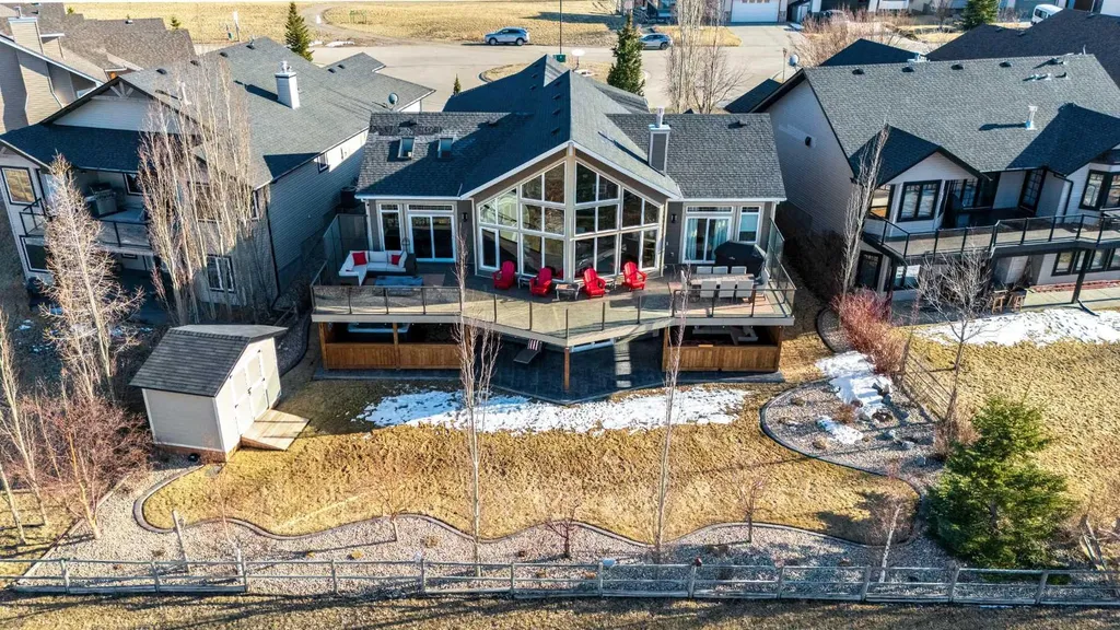 33 Wyndham Park Way Carseland AB T0J0M0