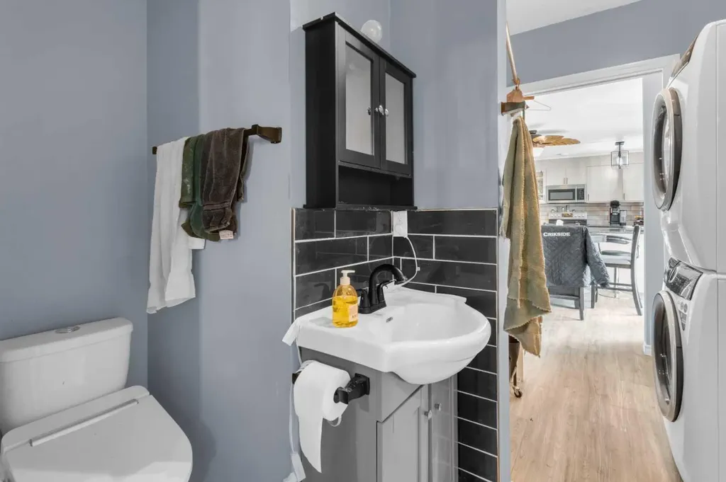 23 Beaver Place Beiseker AB T0M0G0