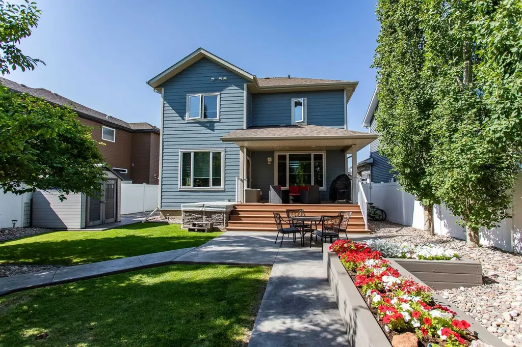 217 Van Slyke Way Red Deer AB T4R 0N8