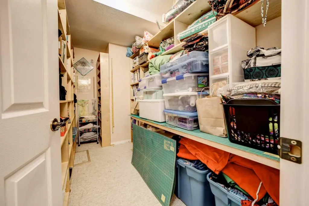 50 Sarcee Place W Lethbridge AB T1K 7B6