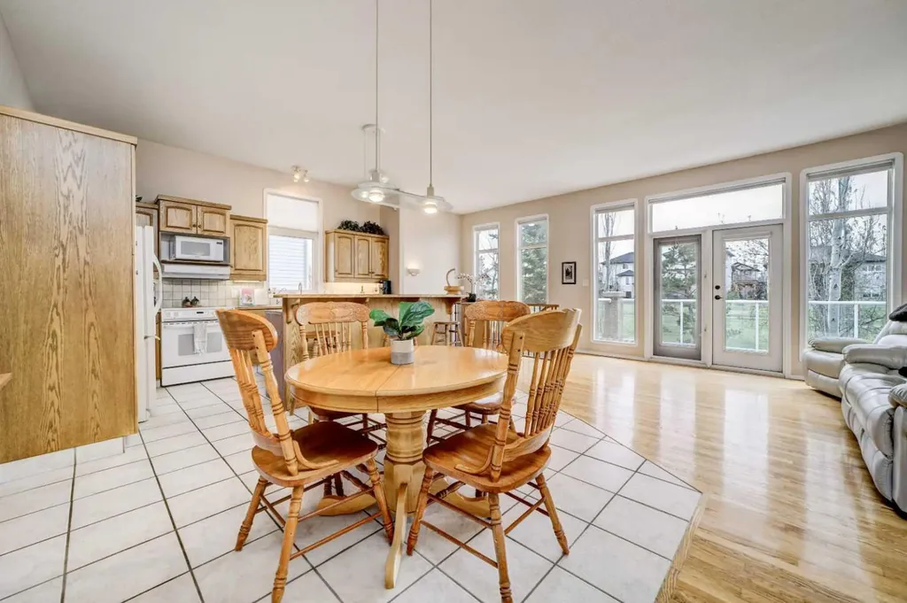 50 Sarcee Place W Lethbridge AB T1K 7B6