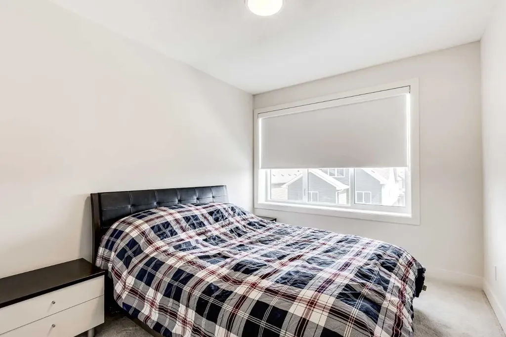 10060 46 Street NE Calgary AB T3J 2H8