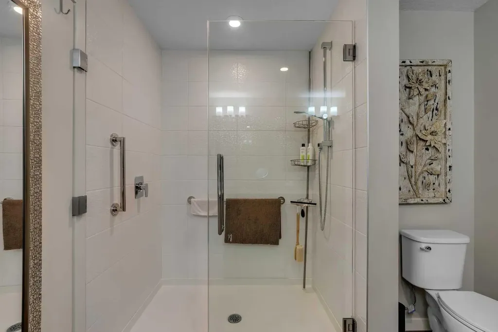 12 Mahogany Path SE Calgary AB T3M 3A4
