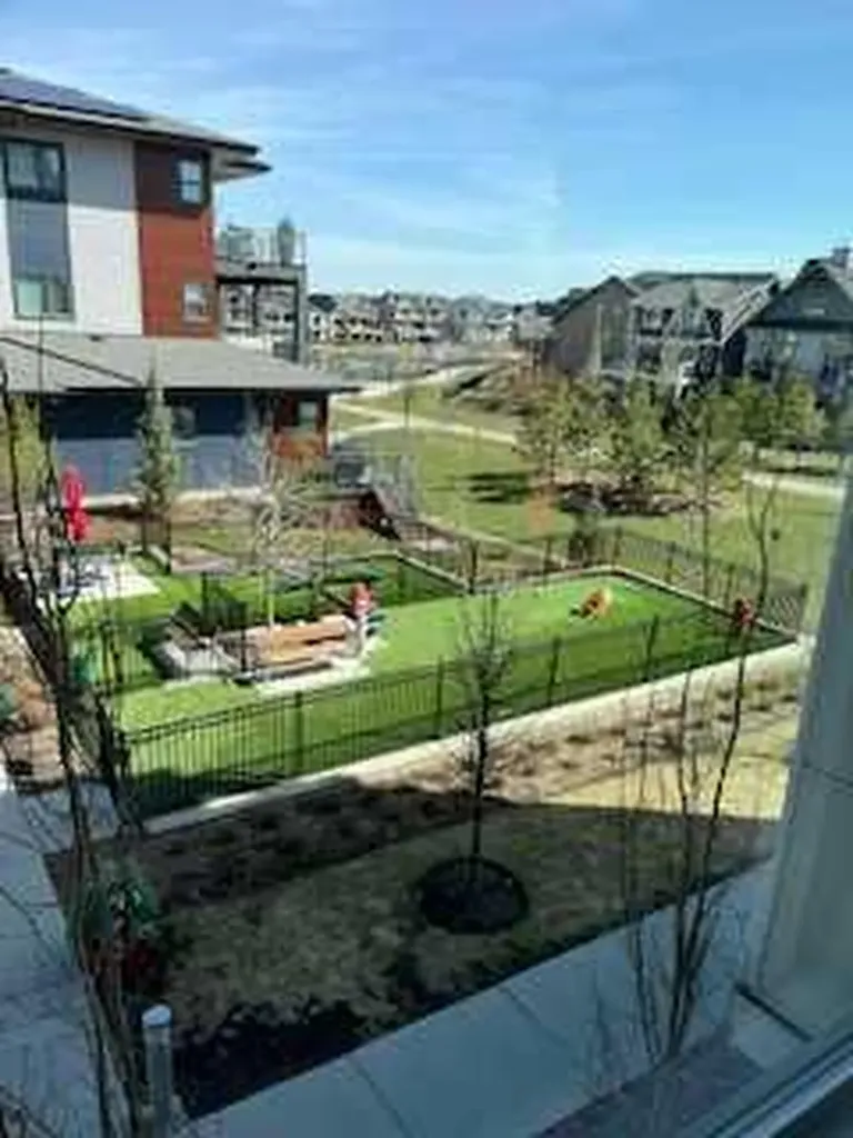 12 Mahogany Path SE Calgary AB T3M 3A4