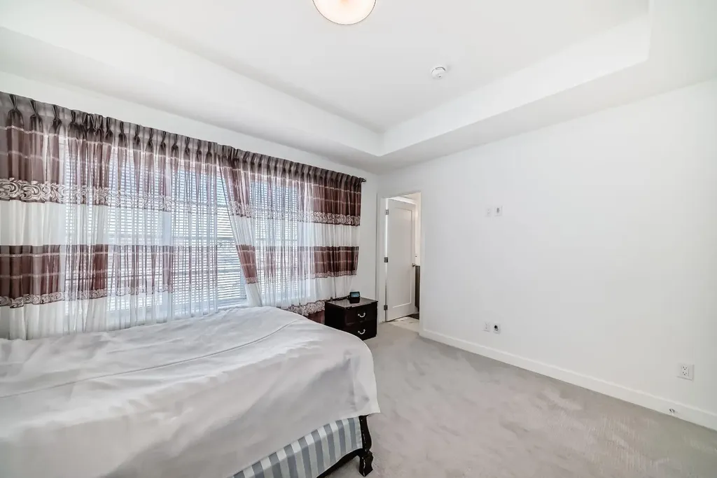 118 Chelsea Mews Chestermere AB T1X 3H2