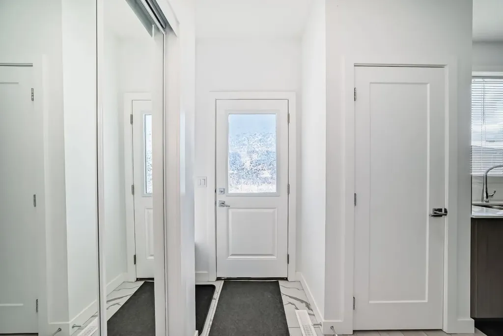 118 Chelsea Mews Chestermere AB T1X 3H2