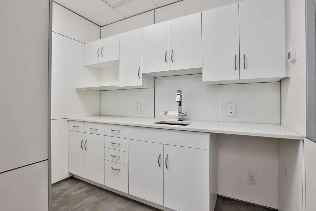 608 5 Avenue S Lethbridge AB T1J 4G9