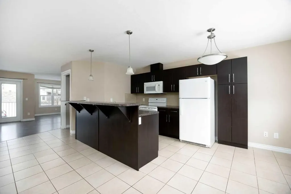 180 Riverstone Ridge Fort Mcmurray AB T9K 0V6