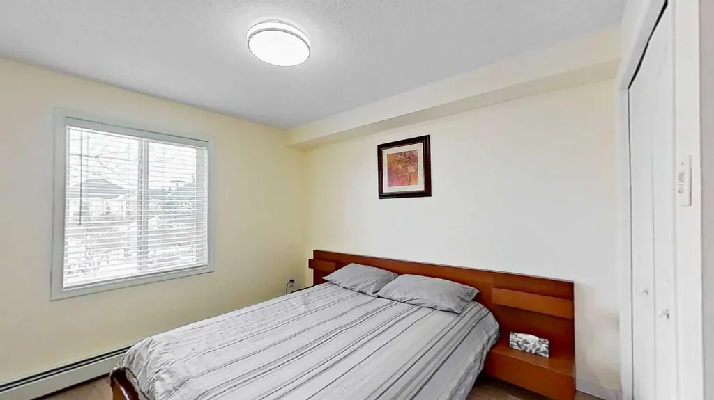 2395 Eversyde Avenue SW Calgary AB T2Y 0B4