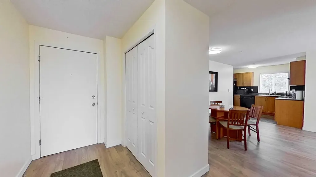 2395 Eversyde Avenue SW Calgary AB T2Y 0B4