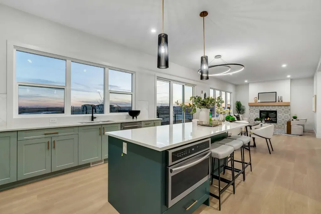 341 Limestone Bay Balzac AB T4B5T5