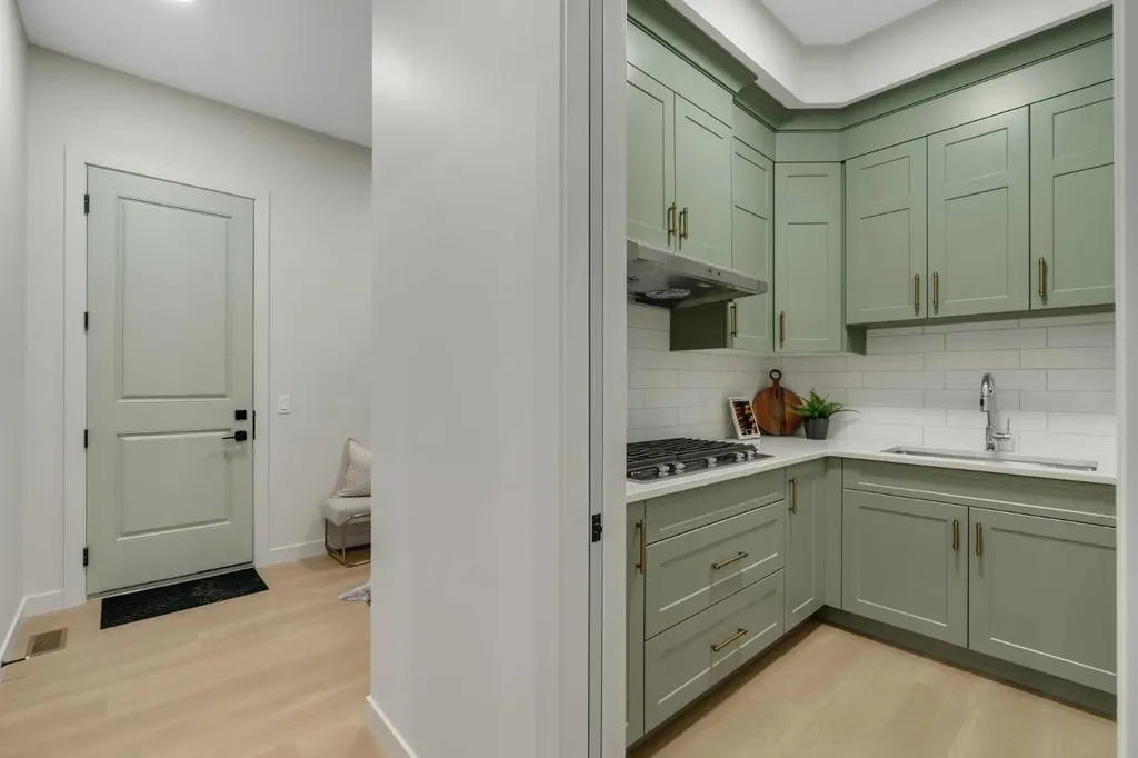 341 Limestone Bay Balzac AB T4B5T5