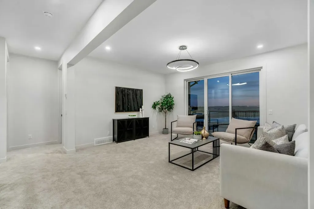341 Limestone Bay Balzac AB T4B5T5