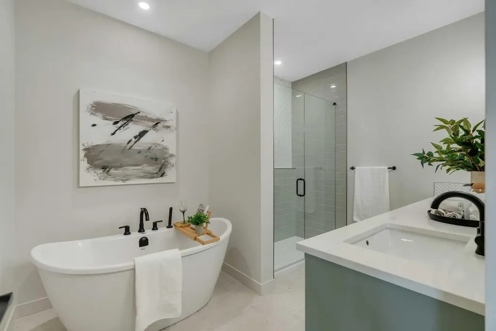 341 Limestone Bay Balzac AB T4B5T5