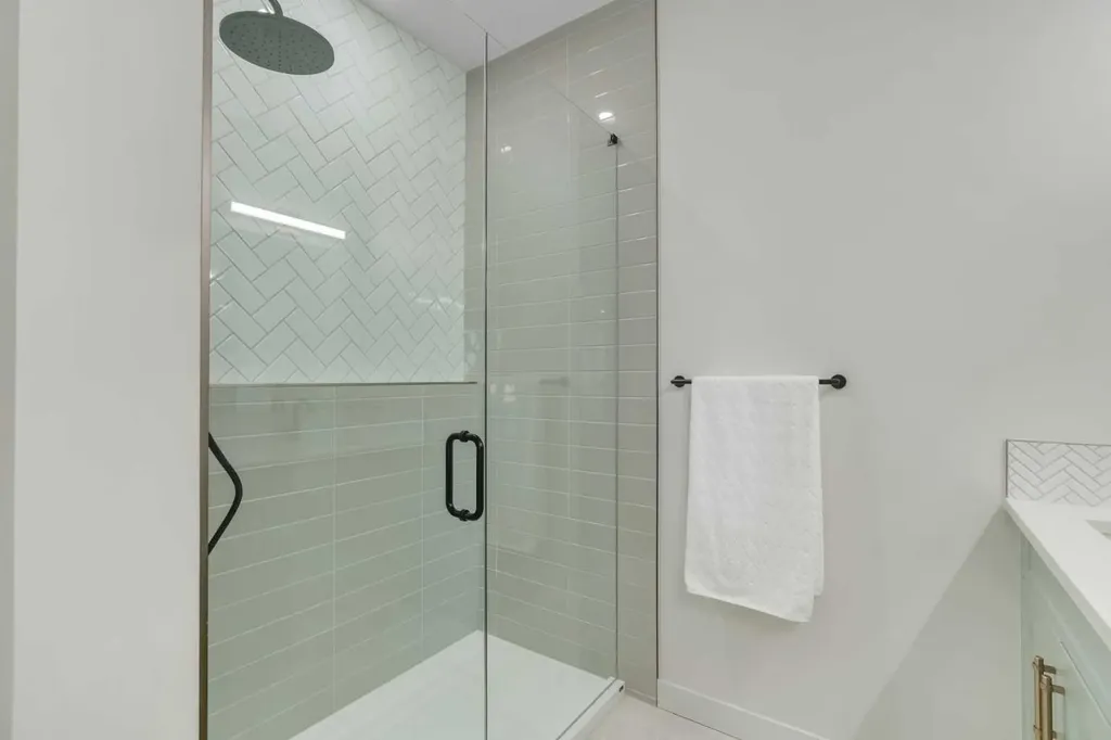 341 Limestone Bay Balzac AB T4B5T5