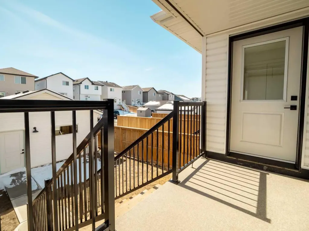 1036 Coalbrook Gate W Lethbridge AB T1J 5X2
