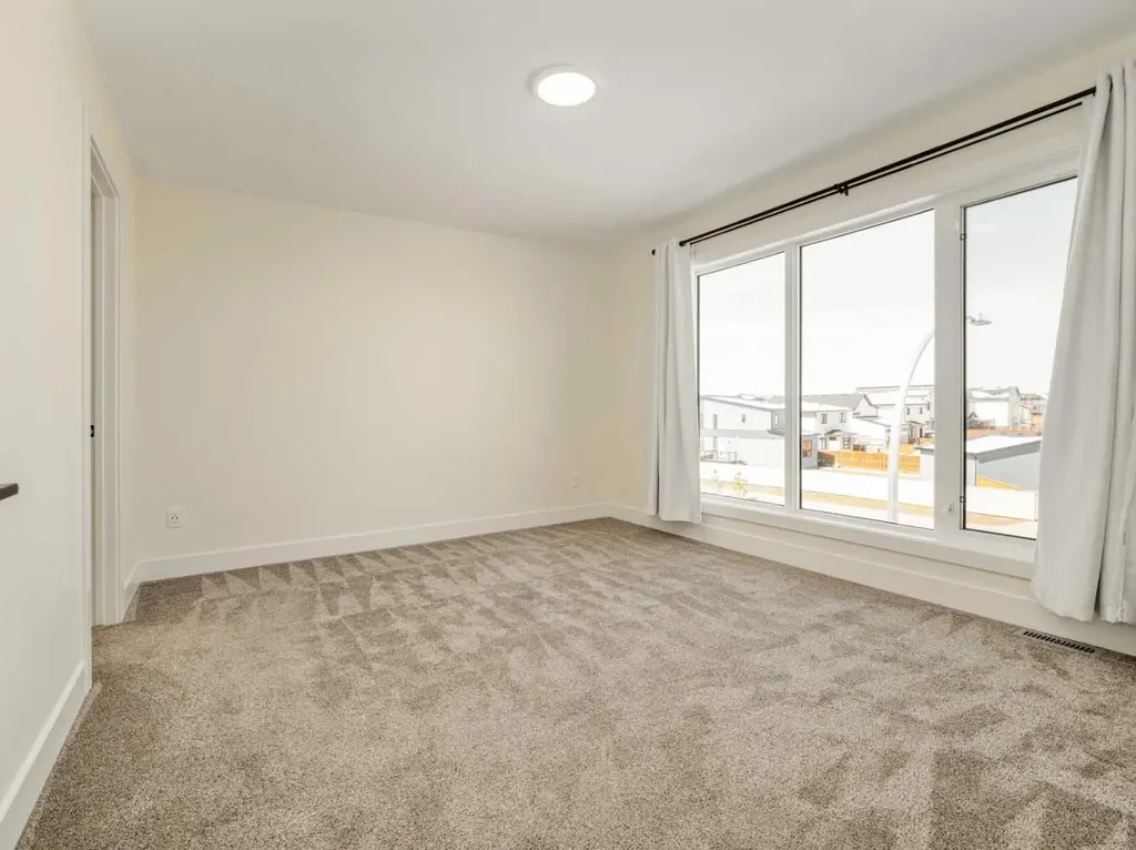 1036 Coalbrook Gate W Lethbridge AB T1J 5X2