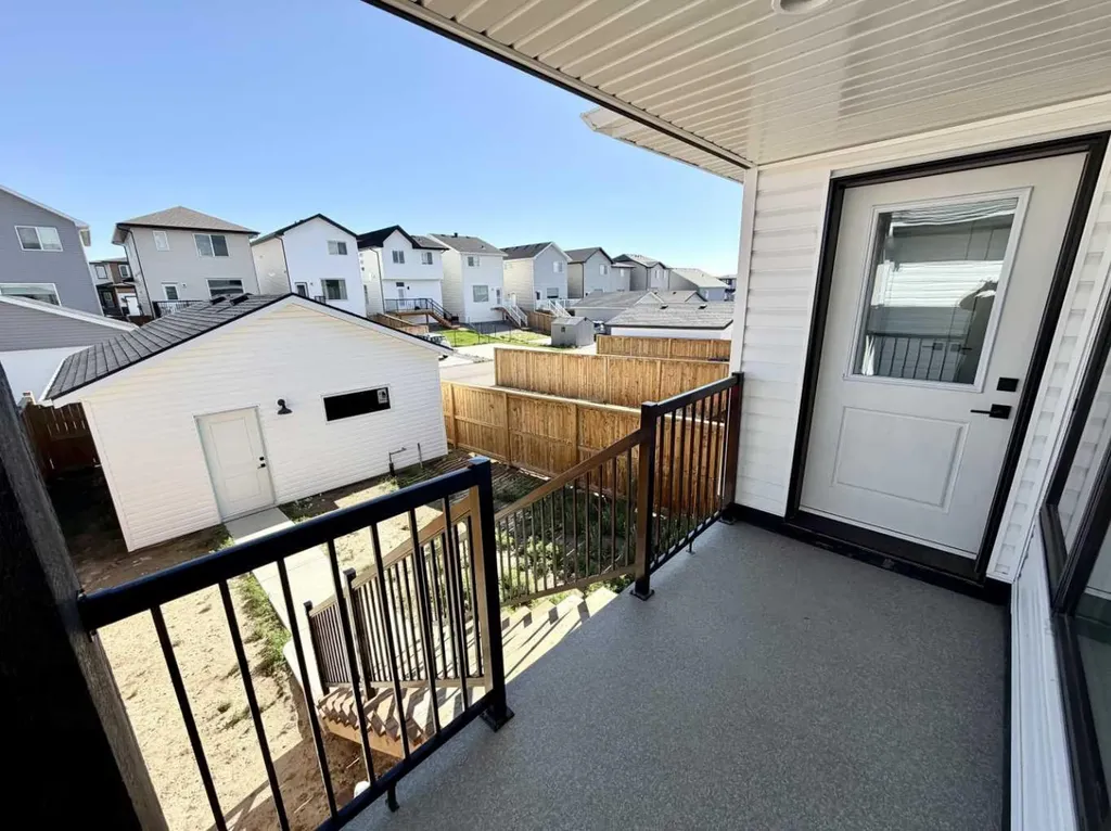 1036 Coalbrook Gate W Lethbridge AB T1J 5X2