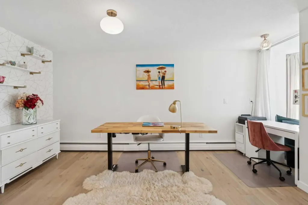 320 Meredith Road NE Calgary AB T2E 5A6