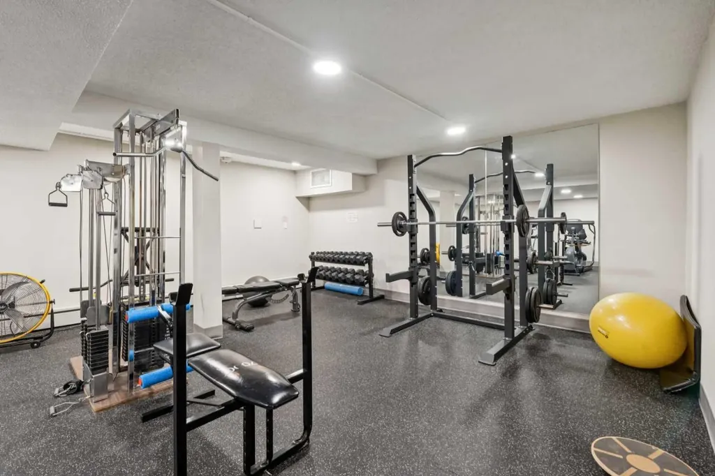 320 Meredith Road NE Calgary AB T2E 5A6