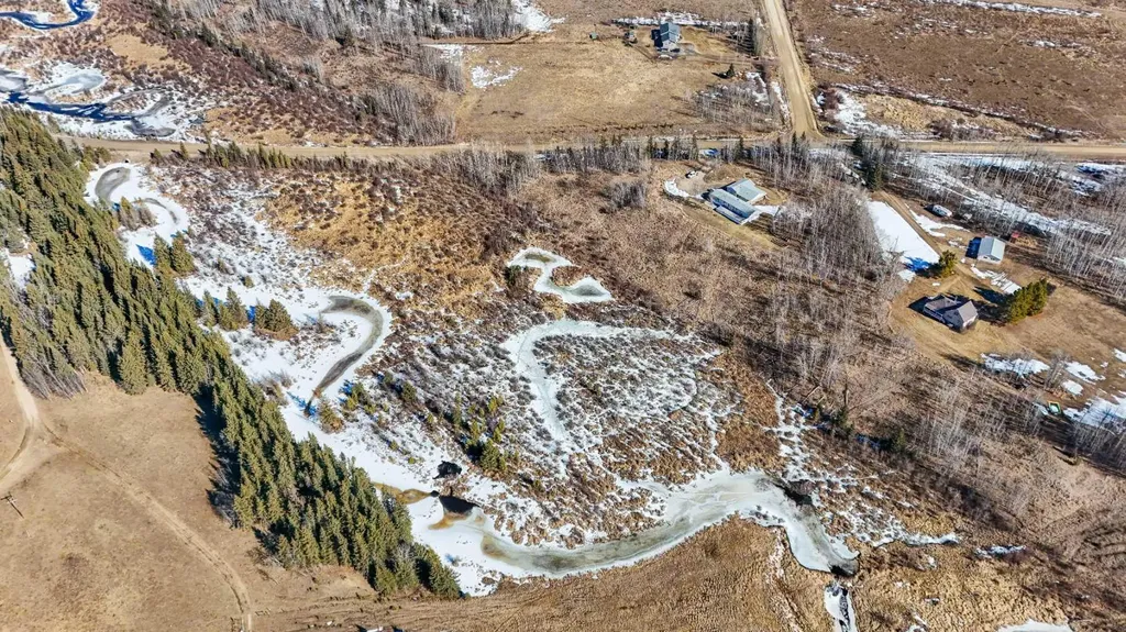 55001 Township Road 40-0 Rural Clearwater County AB T4T 2A1