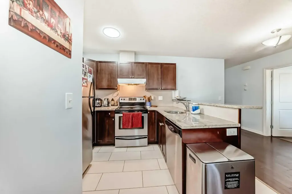 7716 Bowness Road NW Calgary AB T3B 0H1