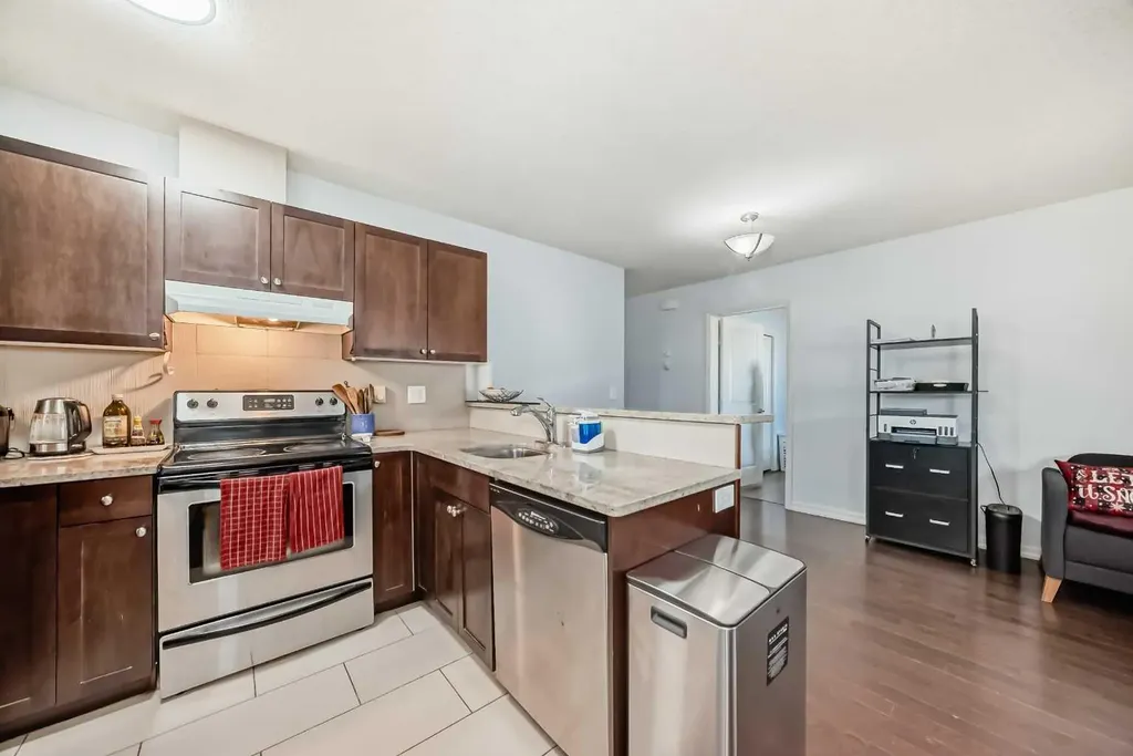 7716 Bowness Road NW Calgary AB T3B 0H1
