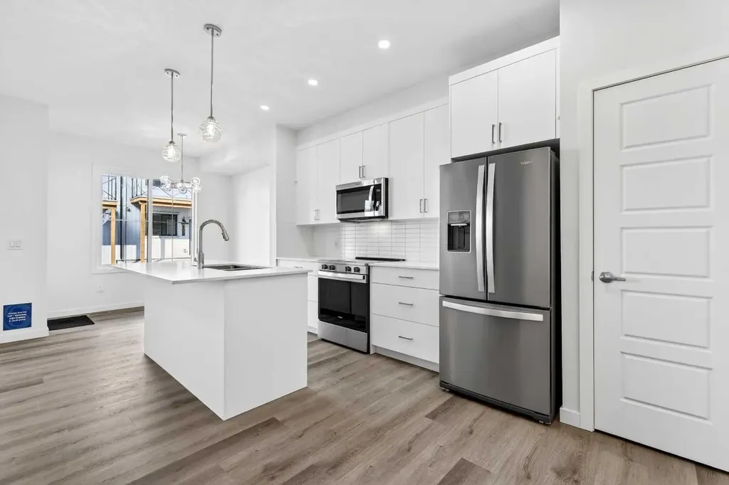 50 Creekside Way SW Calgary AB T2X 6E2