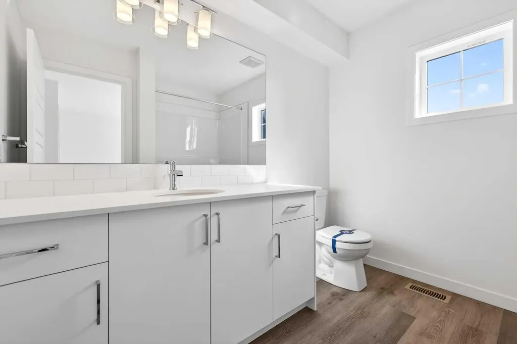 50 Creekside Way SW Calgary AB T2X 6E2