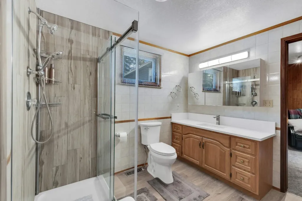 41513 Highway 771 Rural Lacombe County AB T0C 0J0