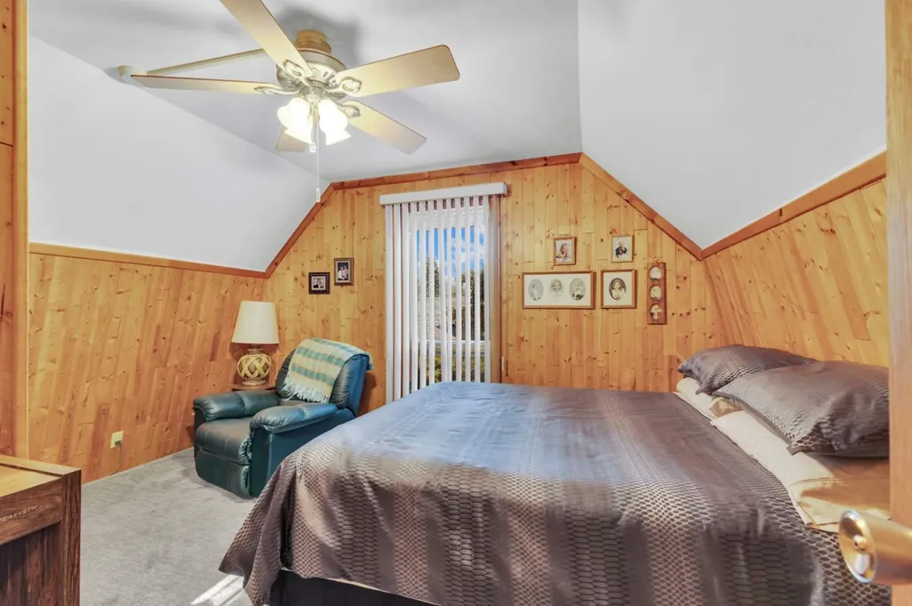 41513 Highway 771 Rural Lacombe County AB T0C 0J0